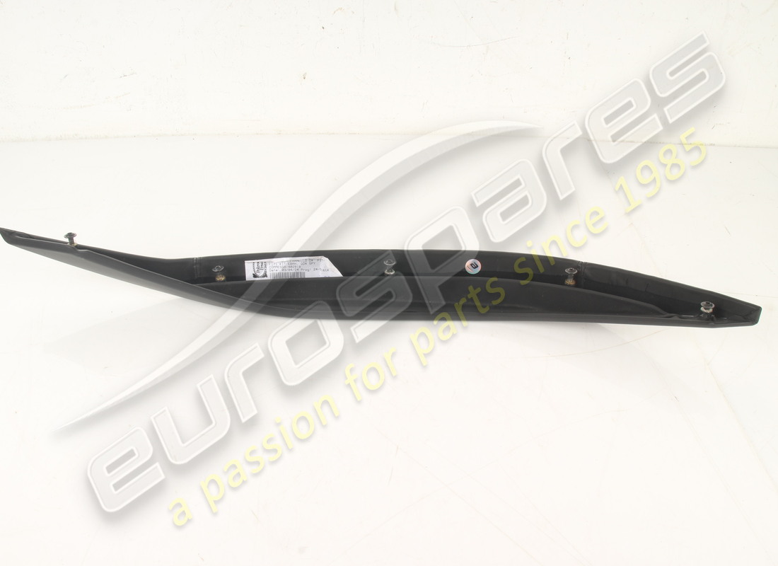 used ferrari tasca pannello dx complete. part number 976347 (4)