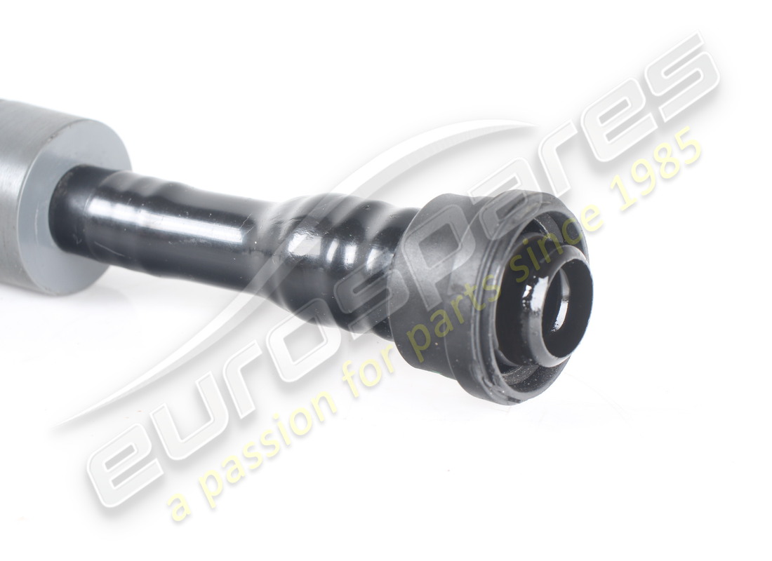 used ferrari pipe complete with pcv valve. part number 315838 (3)