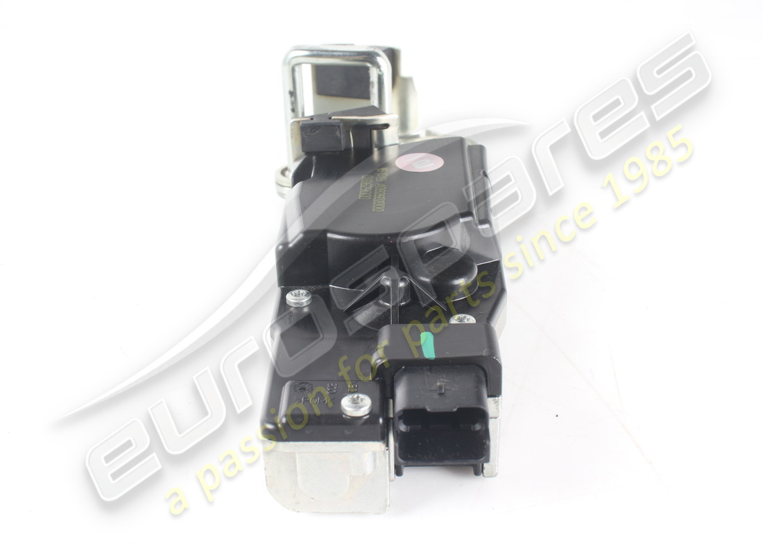 used ferrari lock striker. part number 83629000 (4)