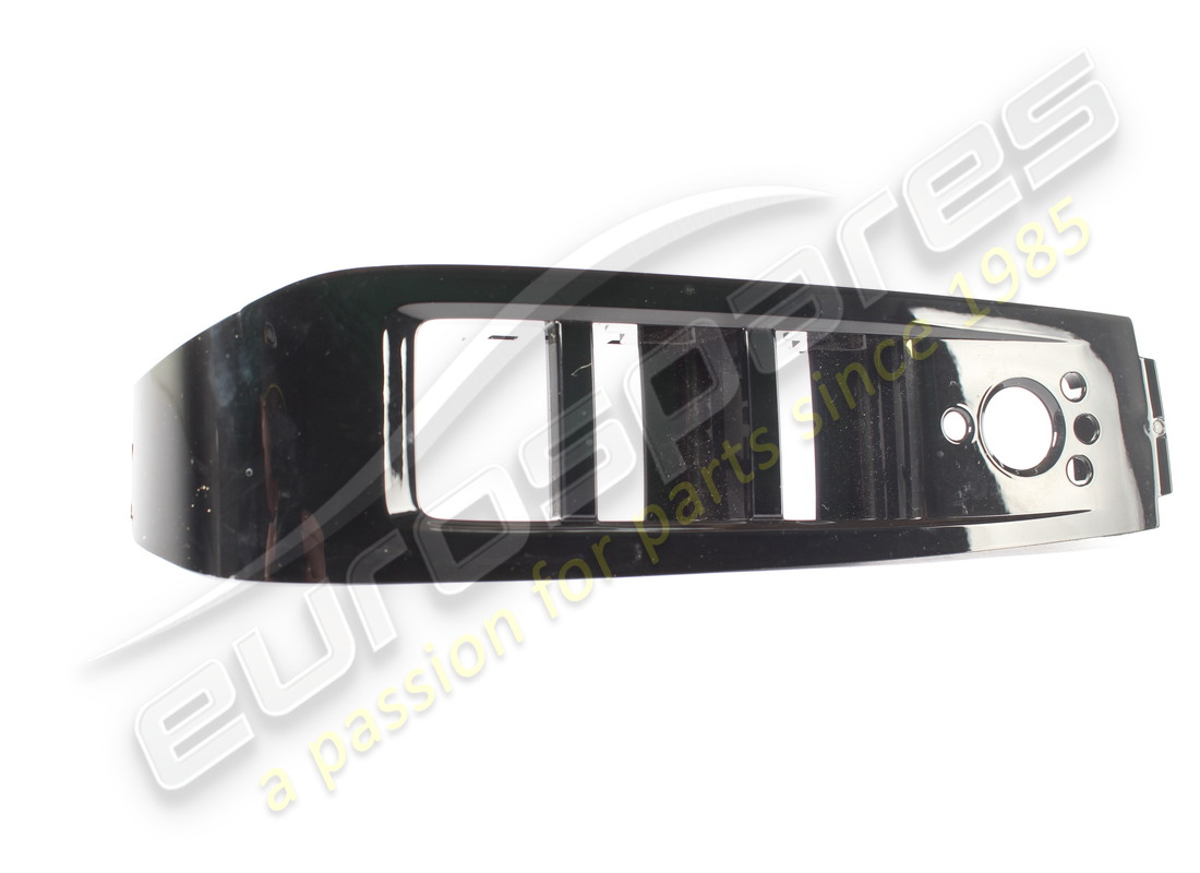 used maserati front door power window switch trim, driver's side. part number 673014509 (1)