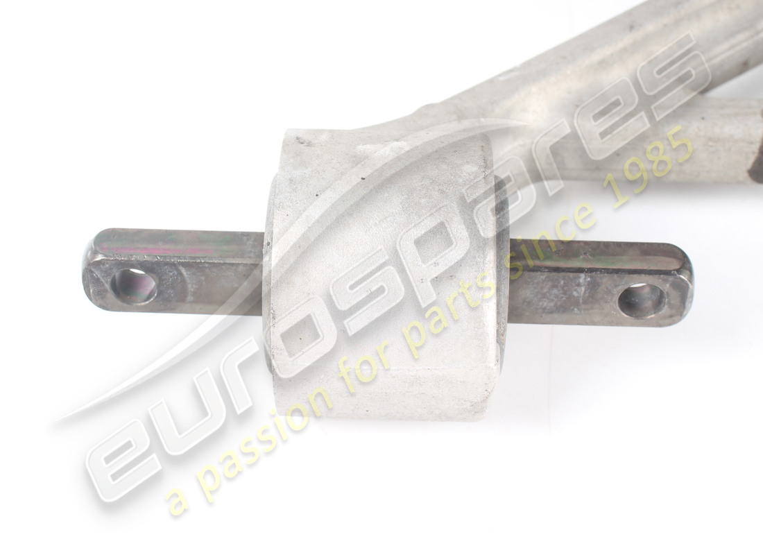 used ferrari complete lh front lower arm. part number 268896 (3)