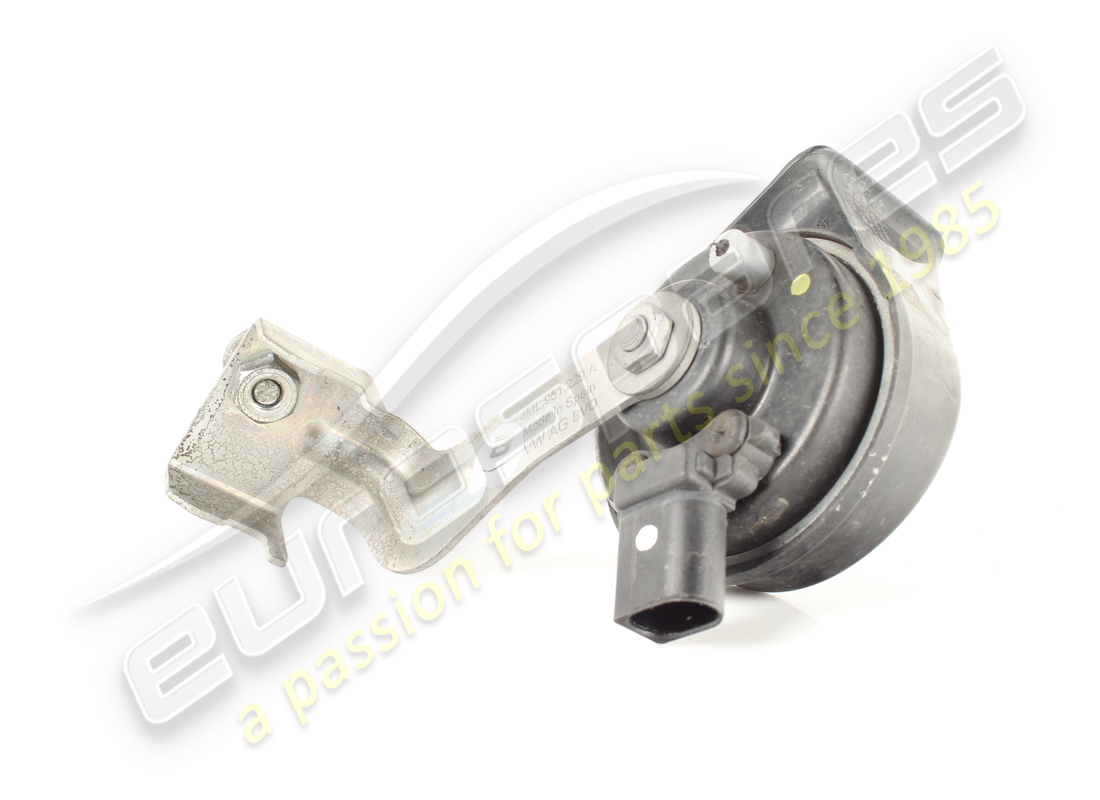 used lamborghini horn w.bracket. part number 4ml951209b (3)