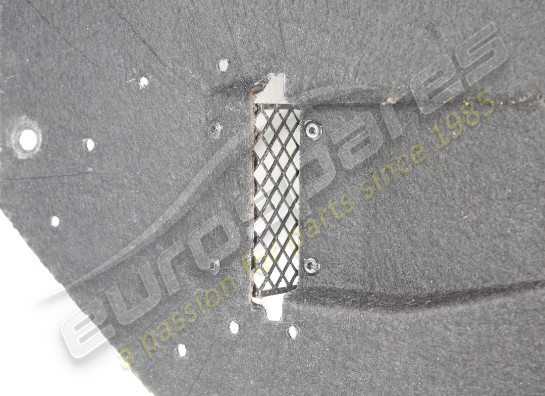 damaged ferrari complete lh centre flat undert. part number 88084000 (4)