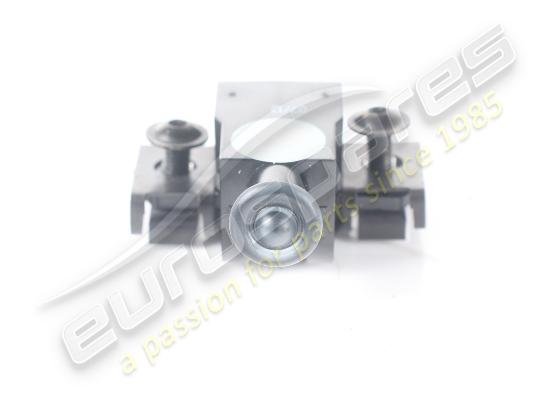 USED FERRARI TWO-TONE INFOLED. PART NUMBER 239744 (4) used ferrari two-tone infoled. part number 239744 (4)