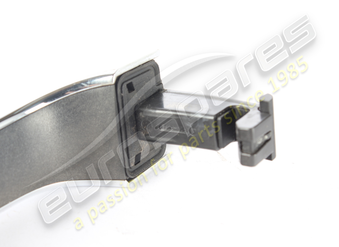 used maserati handle door opening. part number 670013708 (3)