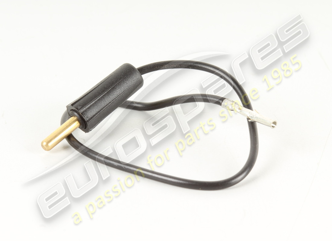 new maserati horn push button. part number 323350108 (1)