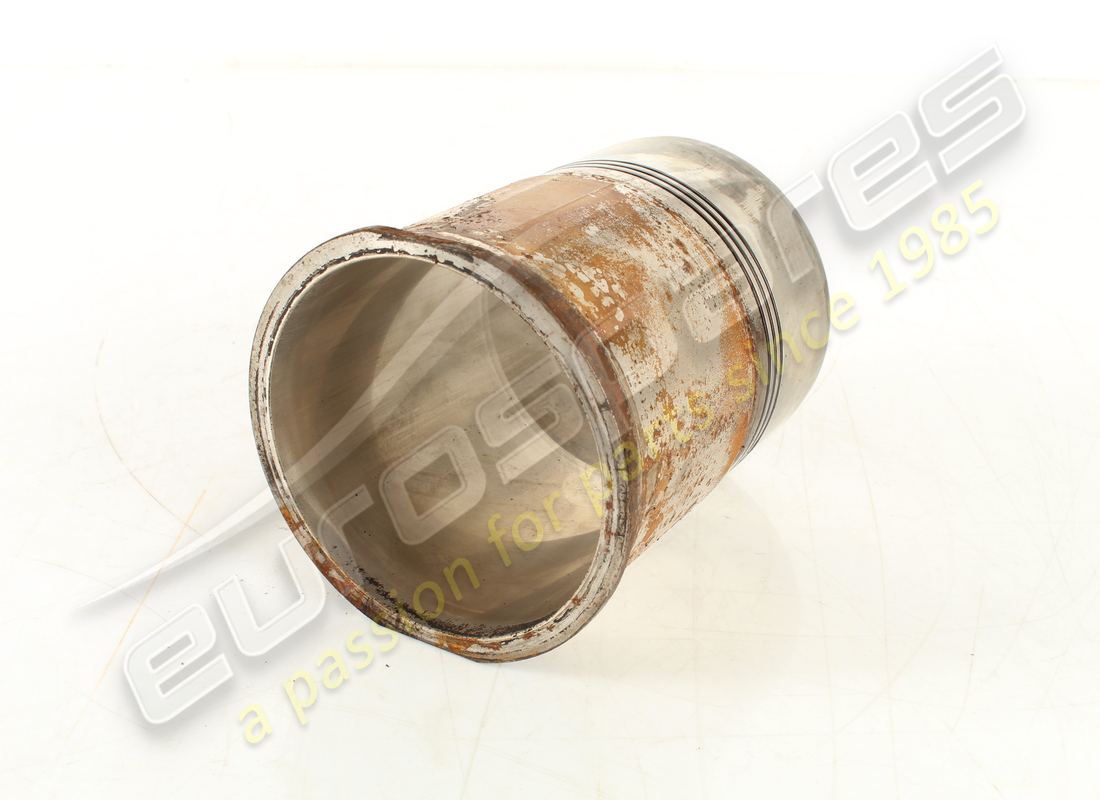 USED Ferrari CYLINDER LINER . PART NUMBER 243339 (1)