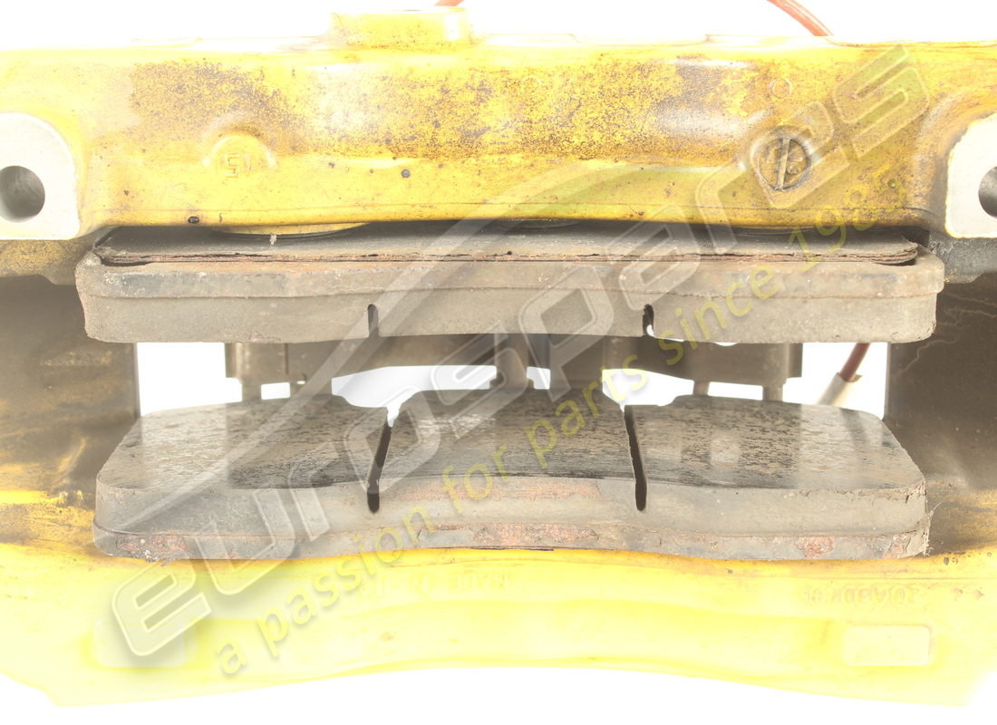 used ferrari front rh caliper with pads. part number 297309 (4)
