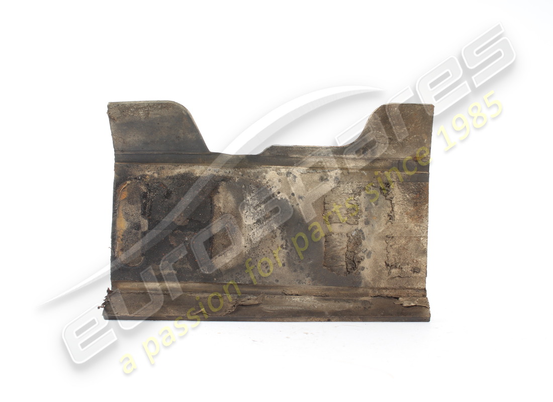 used ferrari rh rubber shim. part number 135980 (2)