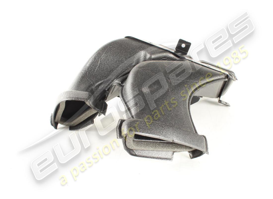 used ferrari centre vent duct. part number 83248700 (2)