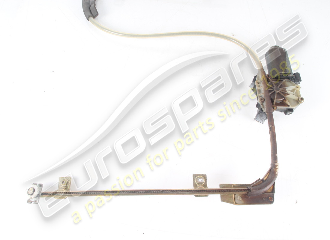 USED MASERATI RH WINDOW RAISER. PART NUMBER 377705072 (6) used maserati rh window raiser. part number 377705072 (6)