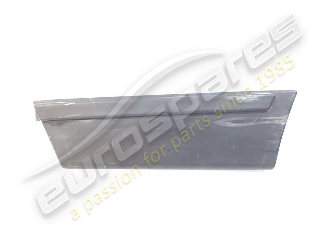 new ferrari lh front quarter bumper. part number 60573200 (1)