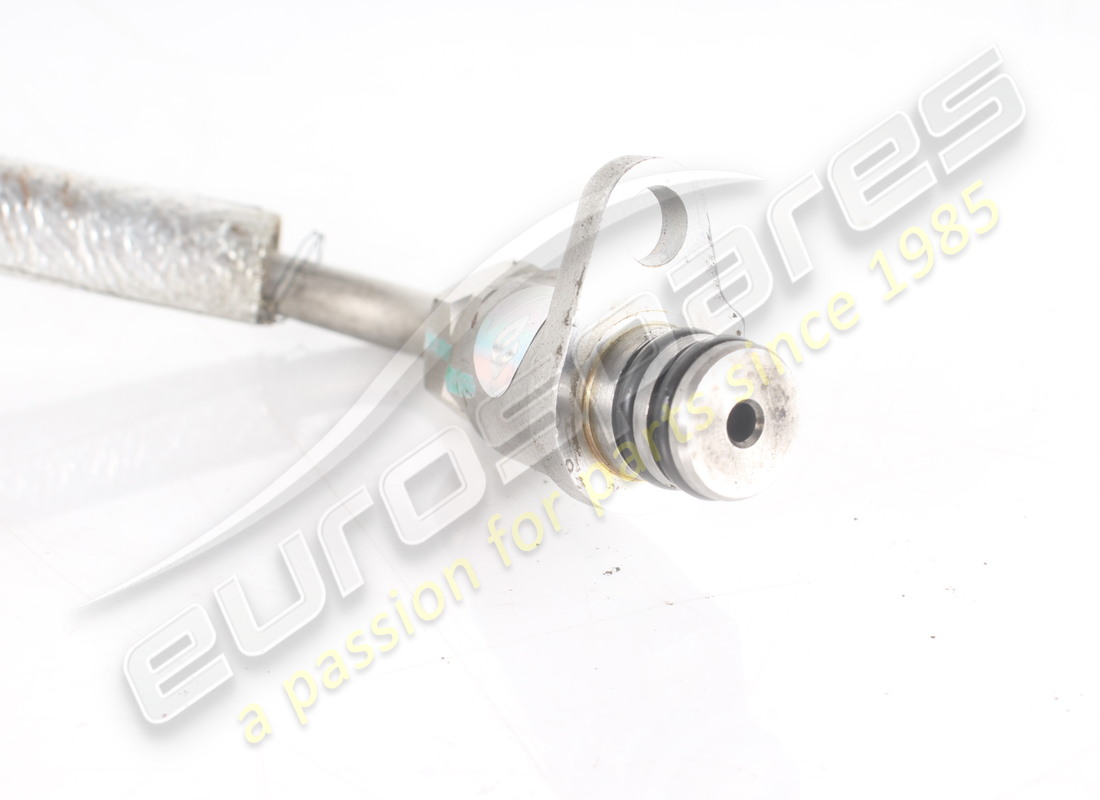 USED FERRARI OIL DELIVERY PIPE TO RH TURB. PART NUMBER 337130 (2) used ferrari oil delivery pipe to rh turb. part number 337130 (2)