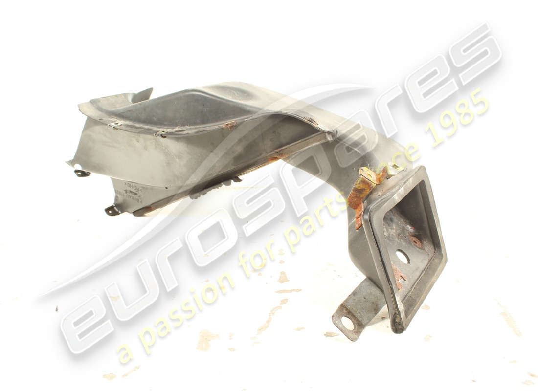 used ferrari rh suction ducting. part number 229997 (2)