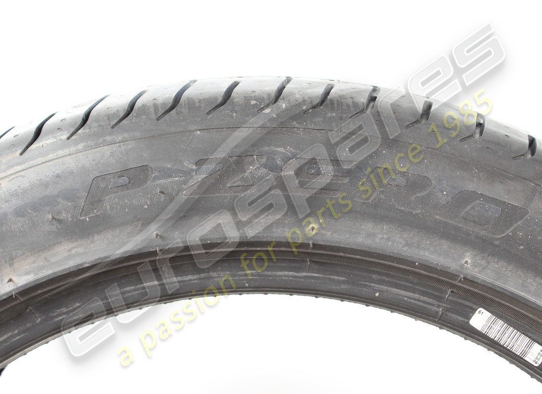 new maserati pirelli tyre p zero xl mgt, 295/40 r20 (110y). part number 670034882 (3)