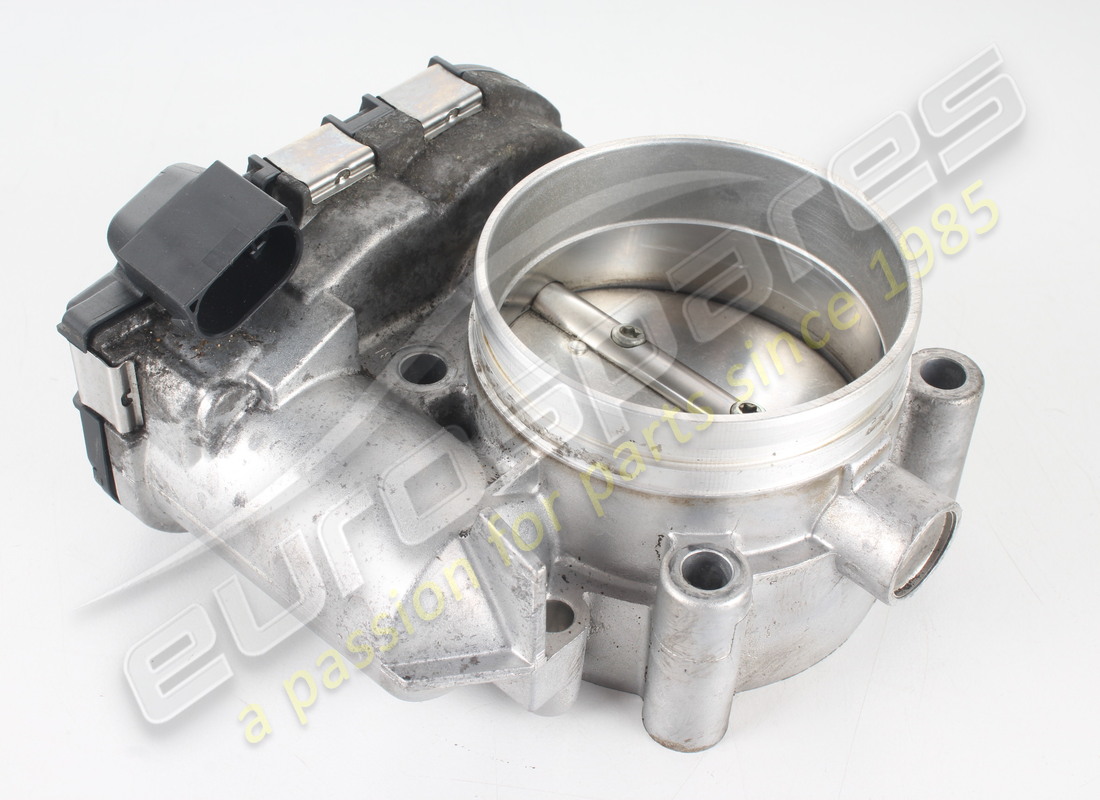 USED Aston Martin THROTTLE BODY ASSEMBLY . PART NUMBER 1R120810079 (1)