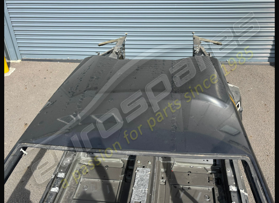 used lamborghini complete lhd bodyshell - coupe. part number eap1564154 (6)