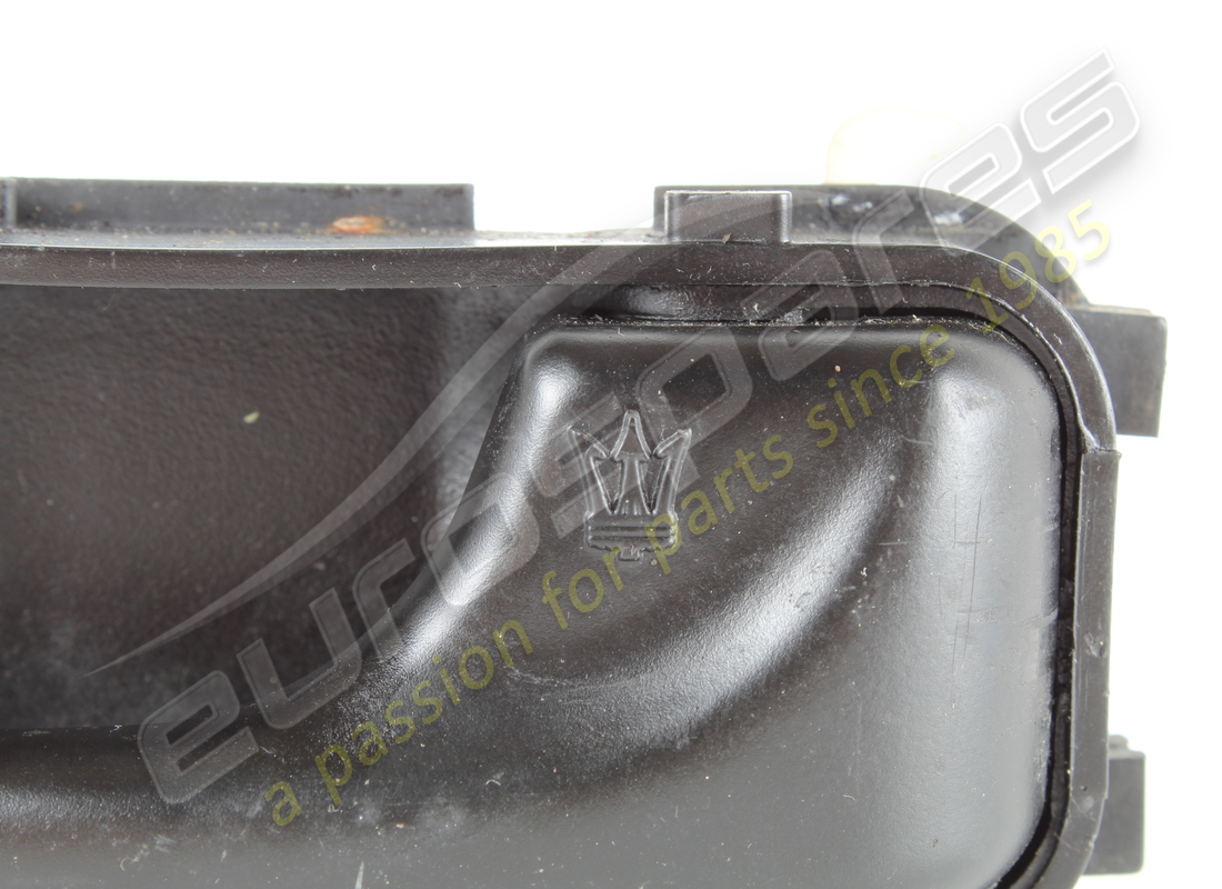 used maserati complete rear/front rh int.handle. part number 374530142 (2)