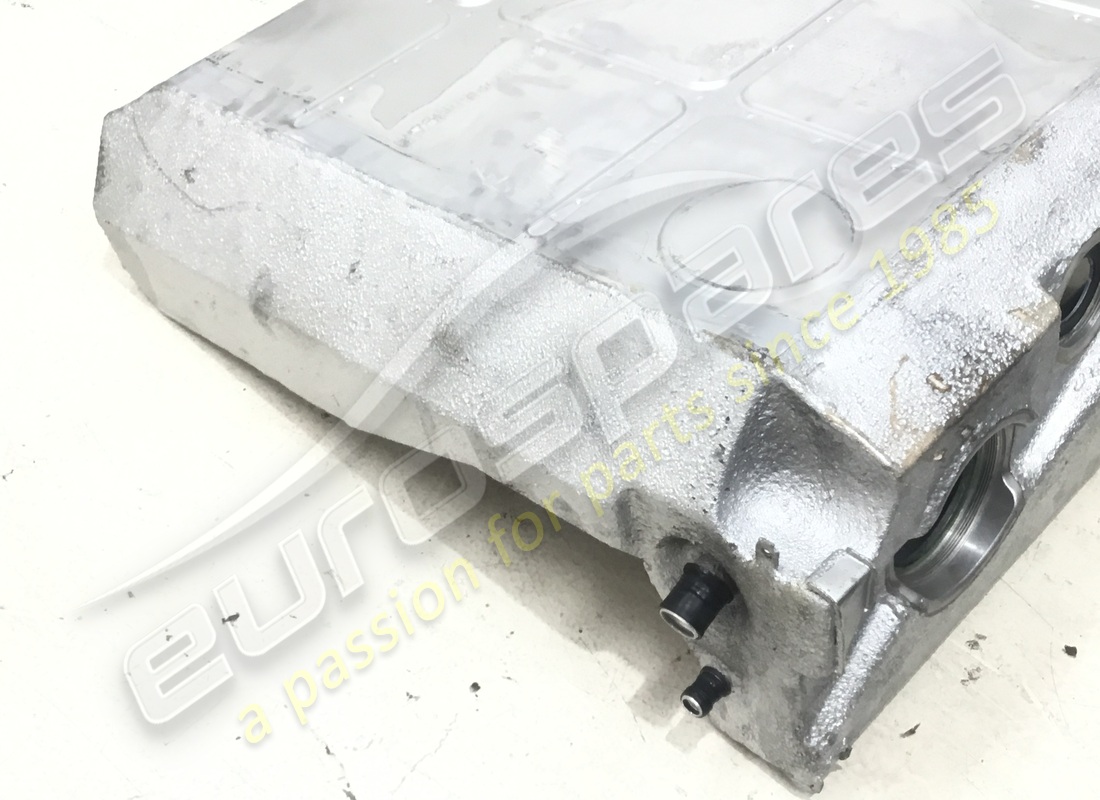 used ferrari fuel tank. part number 186103 (4)