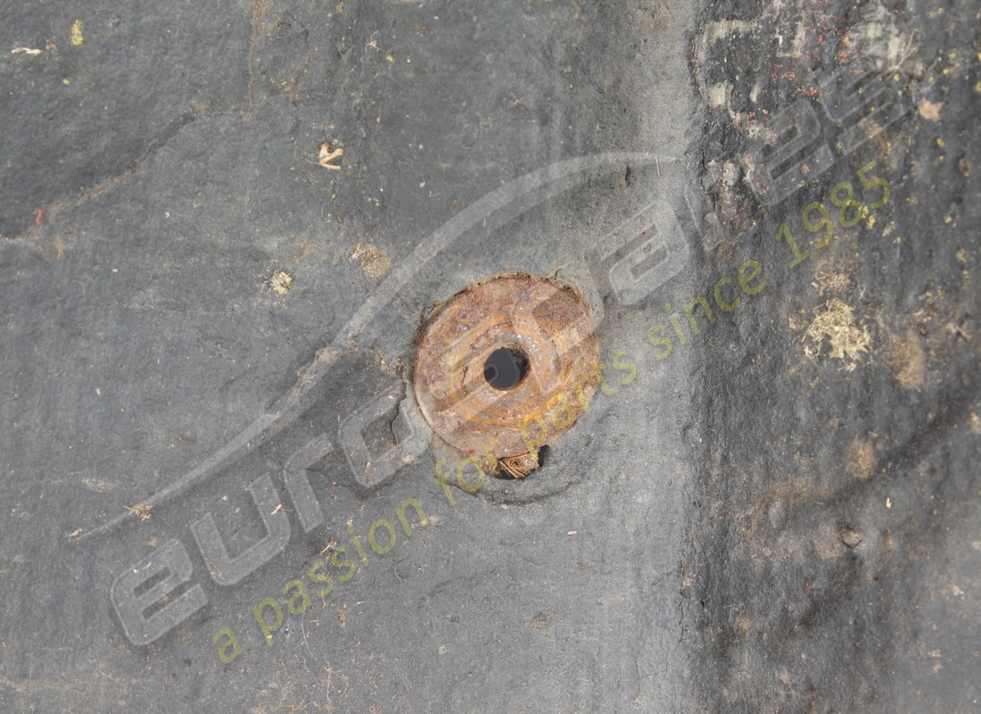 used ferrari rh gravel guard rhd gtb. part number 61859100 (6)