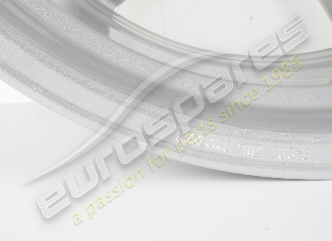 reconditioned ferrari front rim. part number 280505 (4)