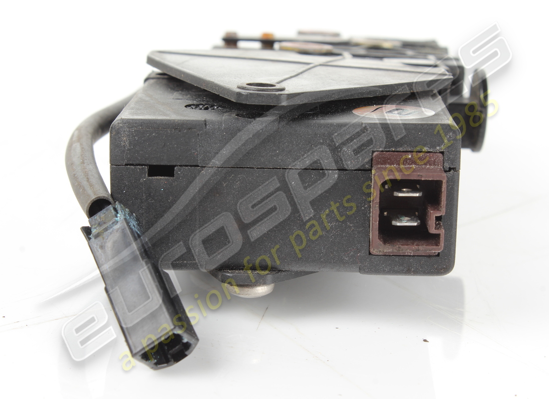 used eurospares complete boot lock. part number eap1374051 (3)