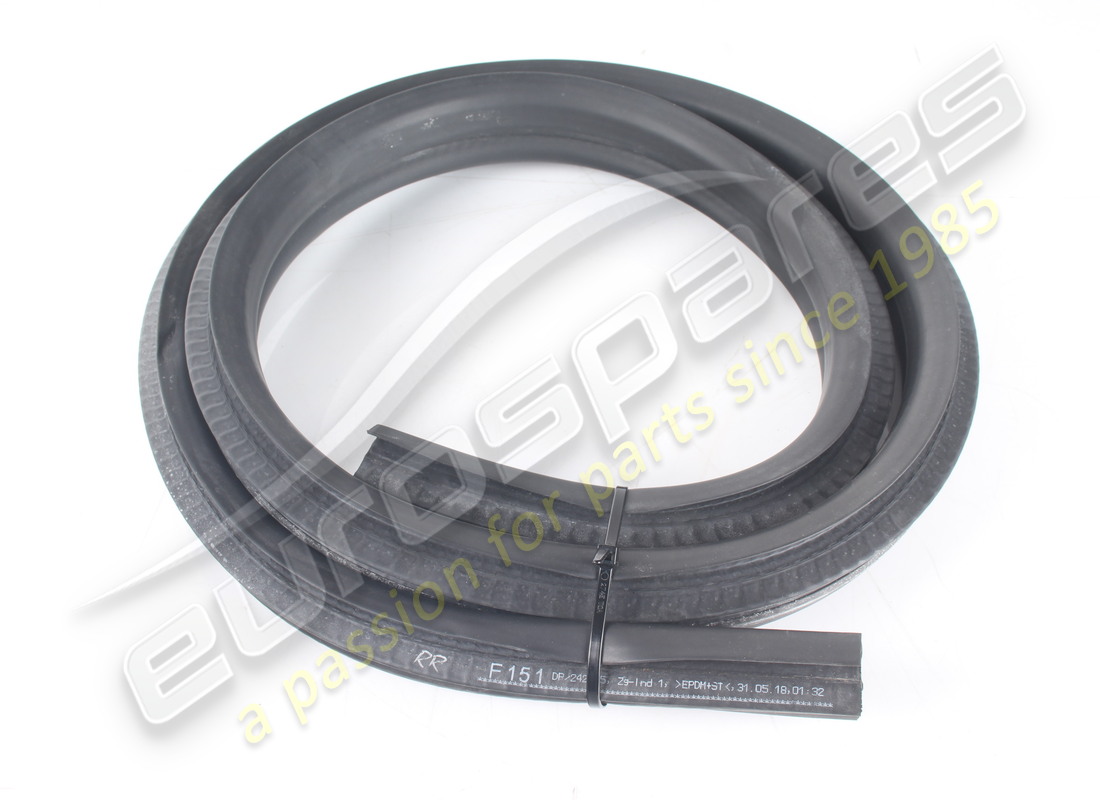 USED Ferrari LOWER DOOR PERIMETER SEAL . PART NUMBER 83461800 (1) USED Ferrari LOWER DOOR PERIMETER SEAL . PART NUMBER 83461800 (1)