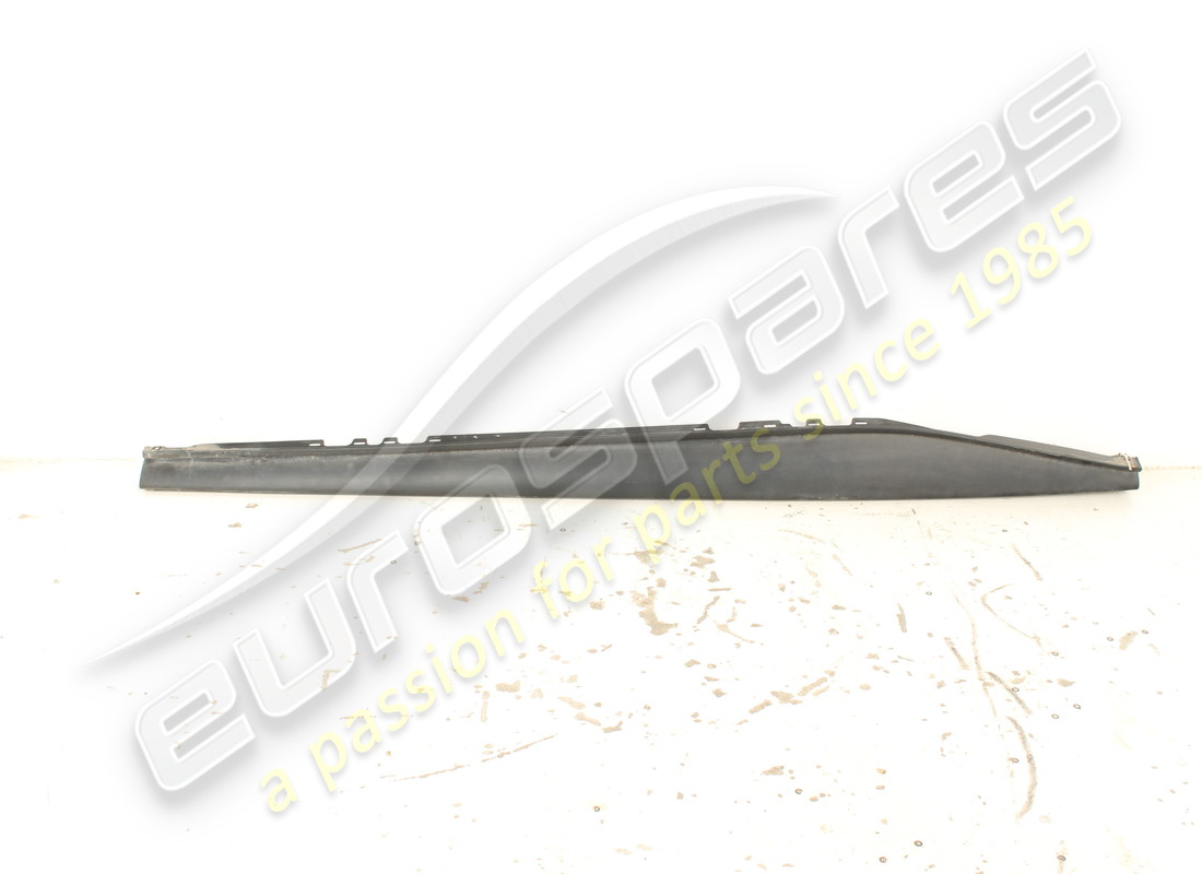 USED Ferrari RIVESTIMENTO EST. BRANCARDO . PART NUMBER 769916 (1)