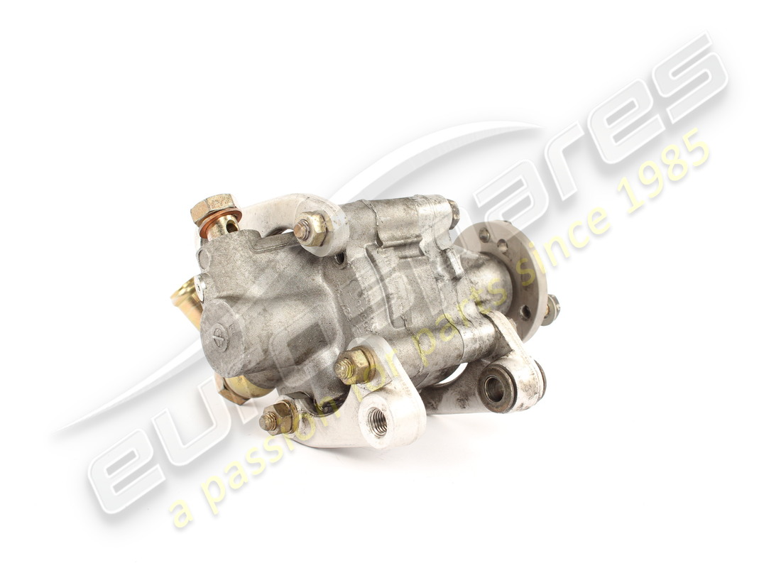 used ferrari steering pump with brackets complete. part number 158114 (2)