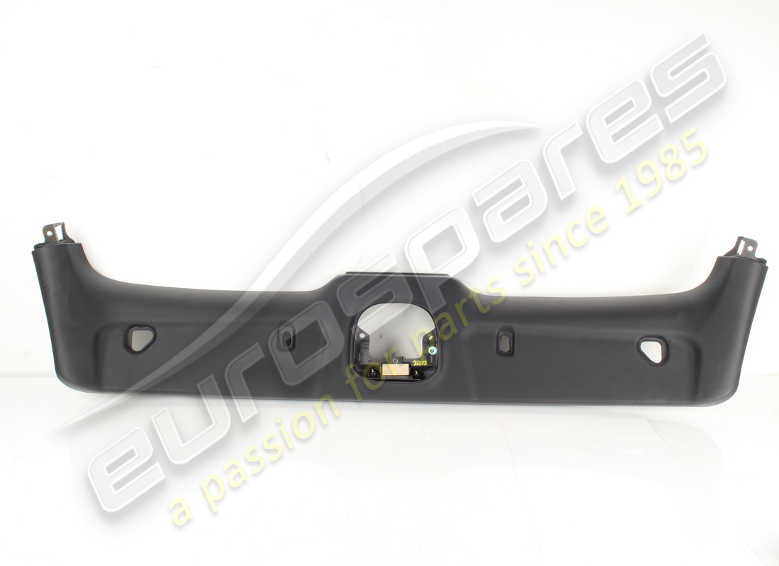 damaged ferrari ricopr. traver. parabrezza p. part number 859758 (1)