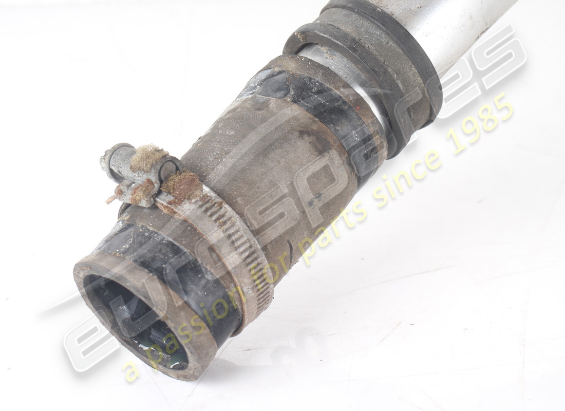 used ferrari rh water tube rhd part number 108053 (2)