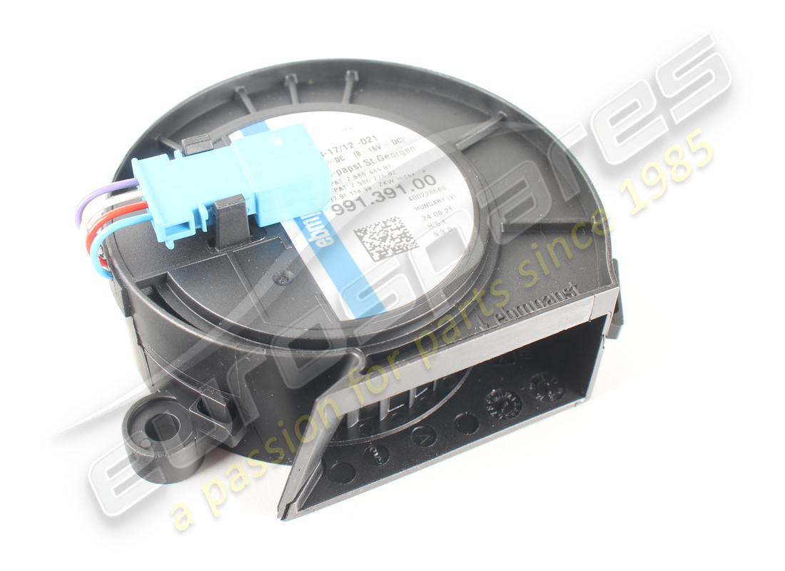 new porsche fan for headlamps. part number 99163139100 (3)
