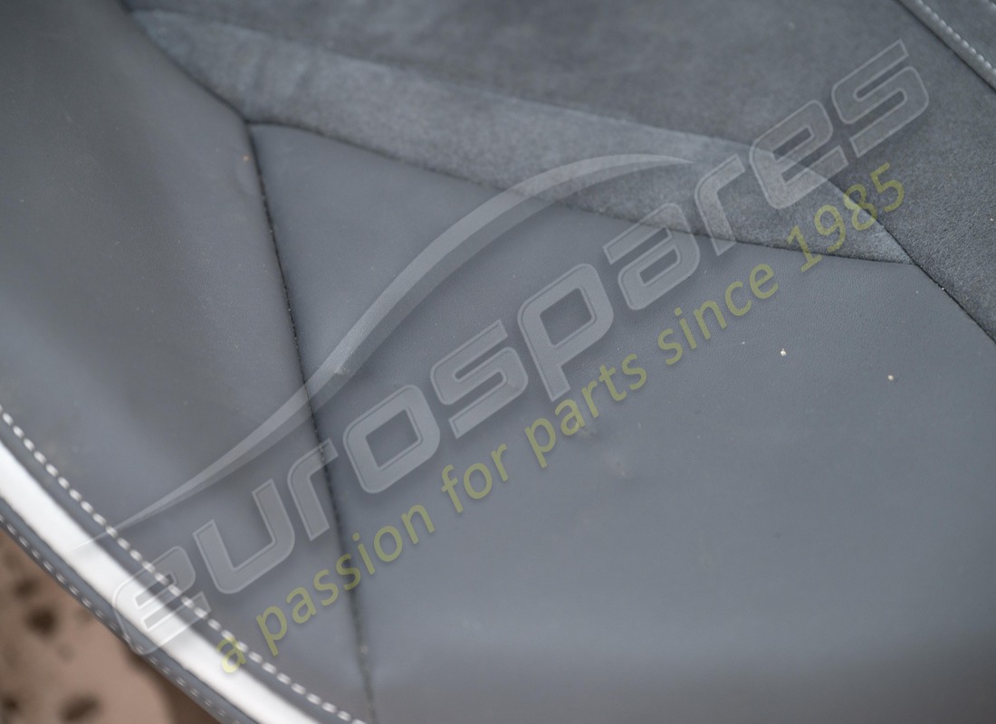 damaged ferrari full electric std style seats with alcantara centre & leather bolsters, horse stitched on headrest,. part number eap1563082 (7)