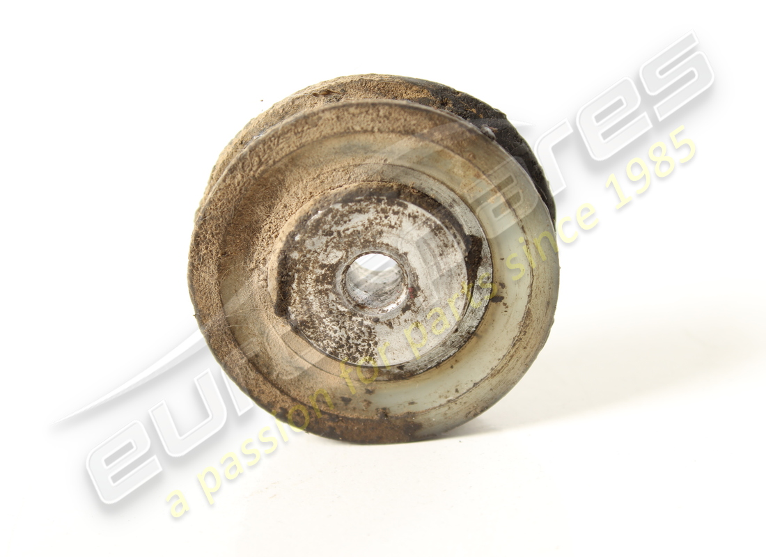 USED Ferrari PULLEY WITH BEARING AUT . PART NUMBER 157557 (1)