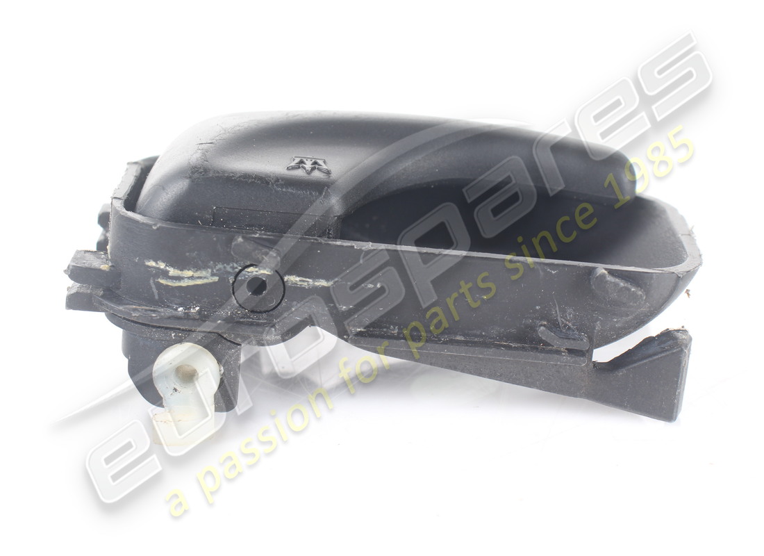 used maserati rh door internal handle. part number 374500148 (5)