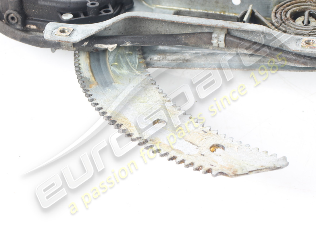 used maserati lh window power device. part number 387700051 (3)