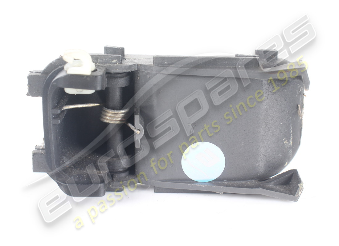 used maserati rh door internal handle. part number 374500148 (4)