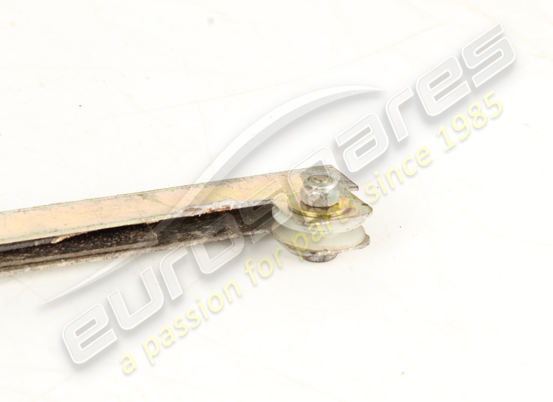 USED FERRARI LH BASE FOR GLASS. PART NUMBER 62301400 (4) used ferrari lh base for glass. part number 62301400 (4)