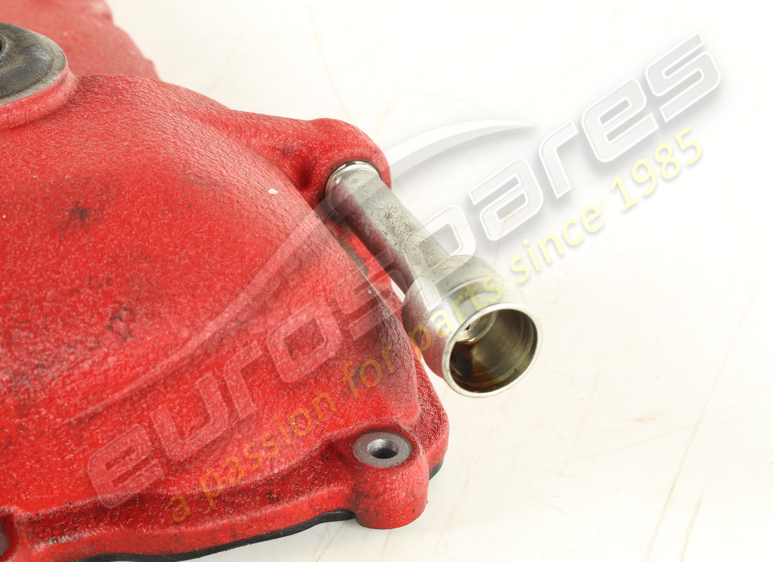 USED FERRARI RH CYLINDER HEAD COVER. PART NUMBER 815999 (7) used ferrari rh cylinder head cover. part number 815999 (7)