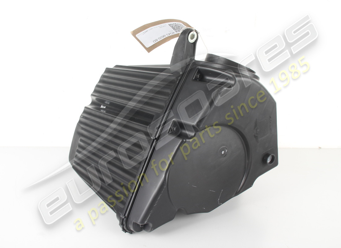 new aston martin airbox assy-rhs. part number 4g439600bd (1)