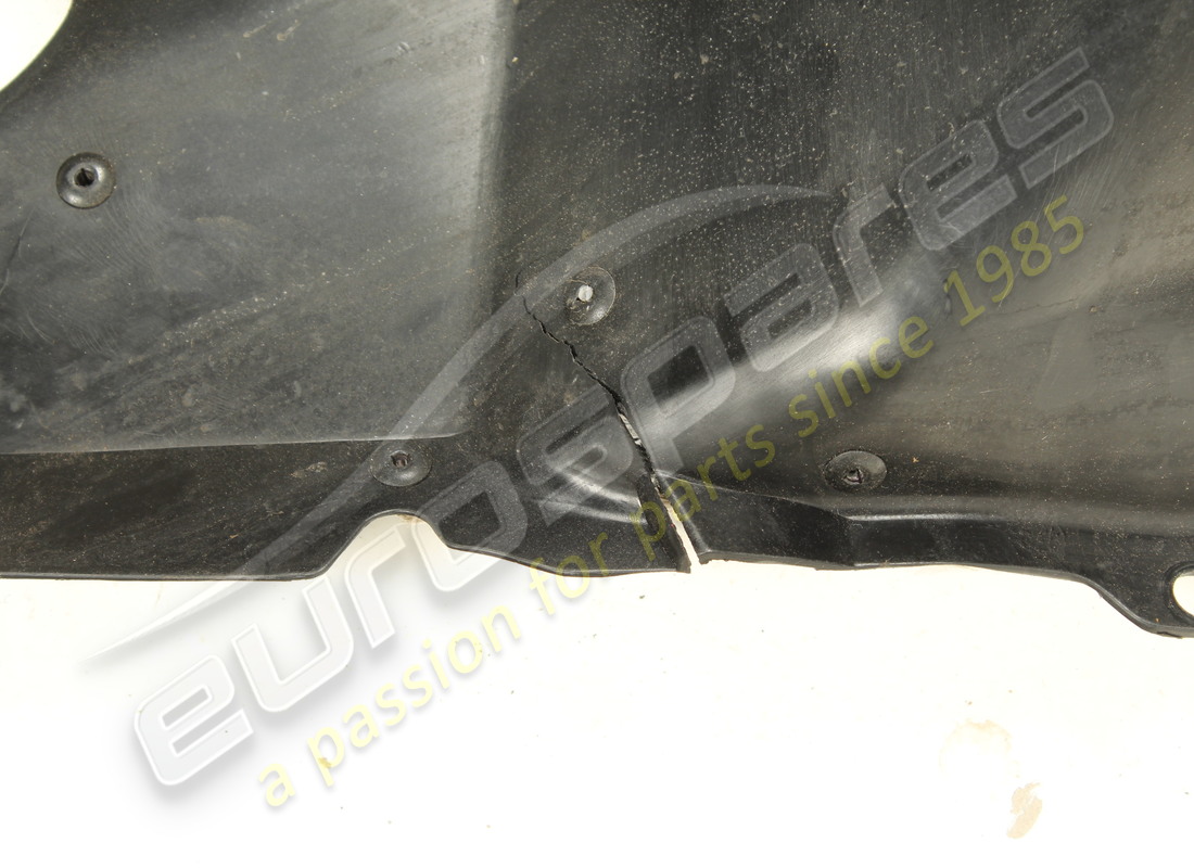 damaged ferrari complete lh rear wheelhouse. part number 881108 (4)