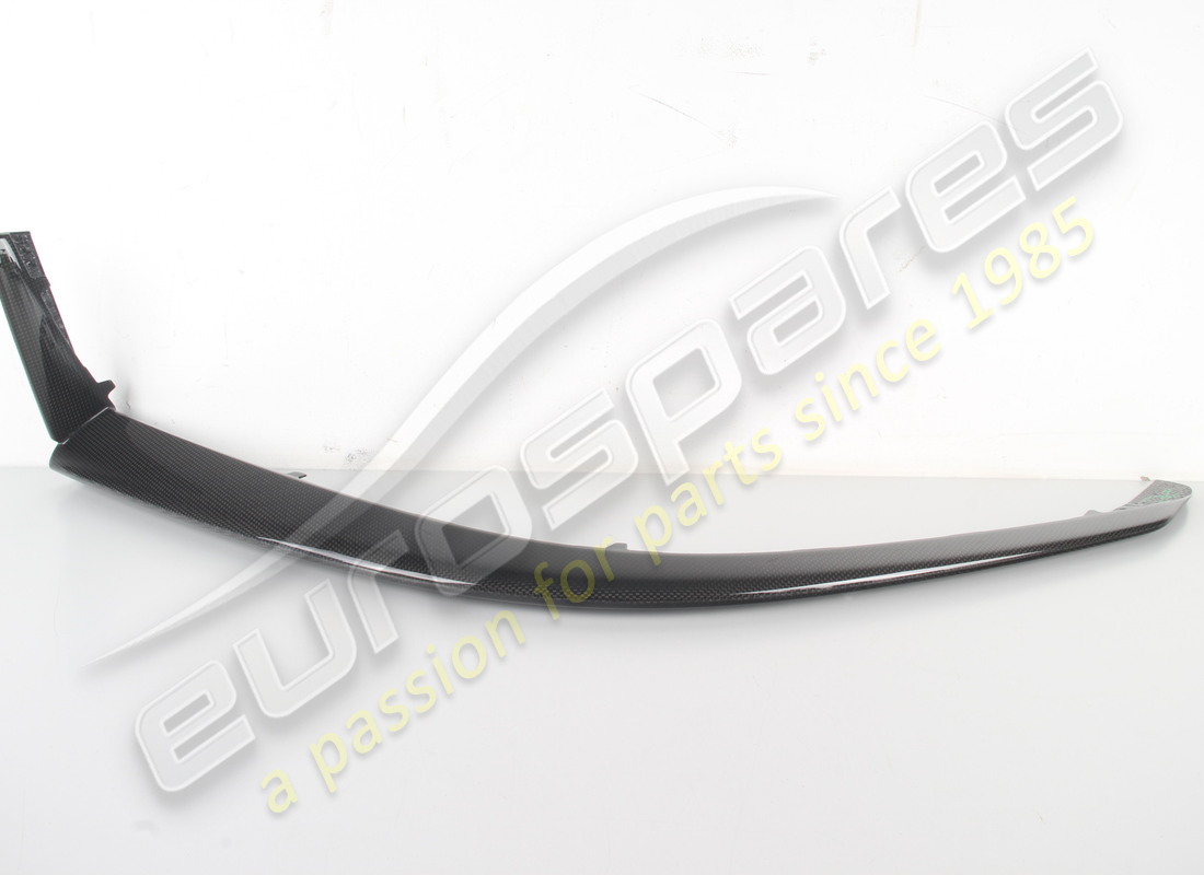 new ferrari right splitter carbon. part number 778128 (1)