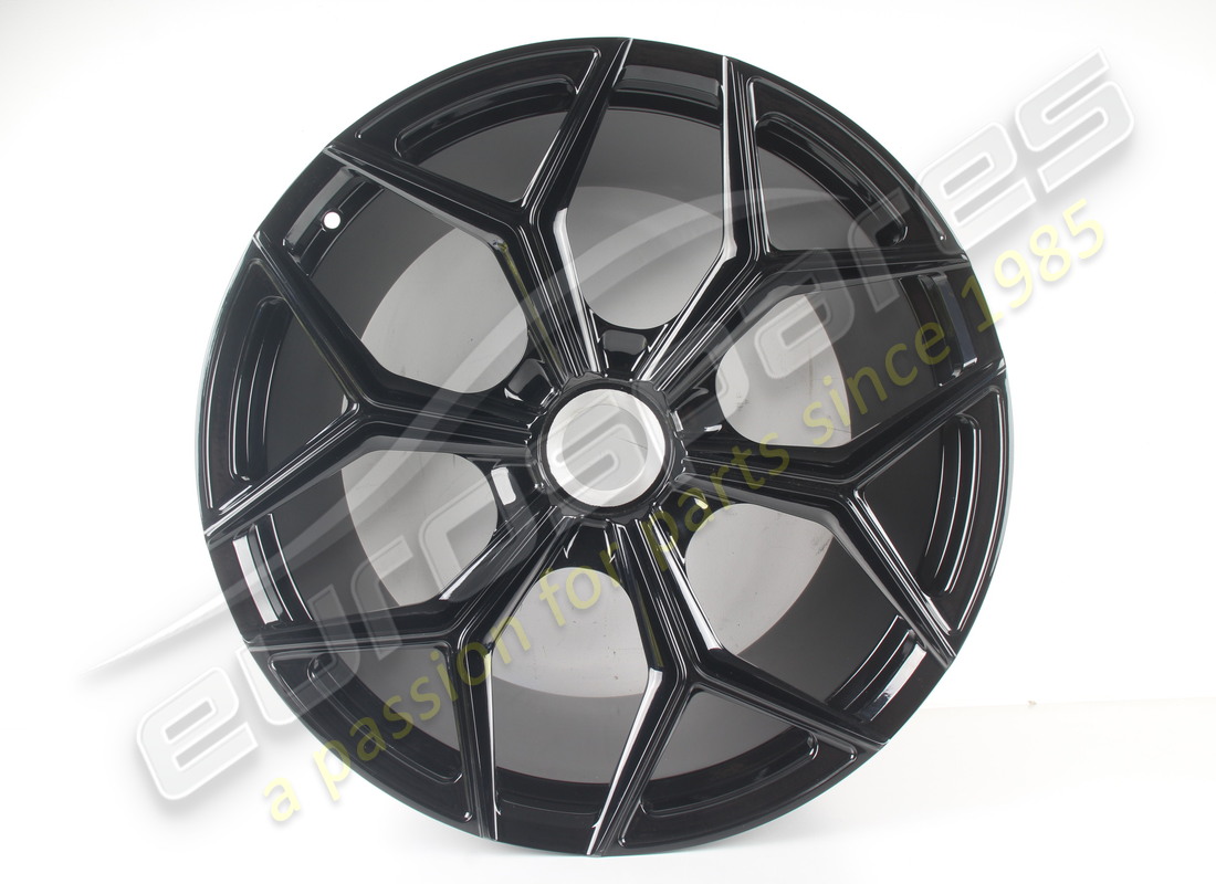 RECONDITIONED Lamborghini REAR WHEEL . PART NUMBER 470601017BJ (1)