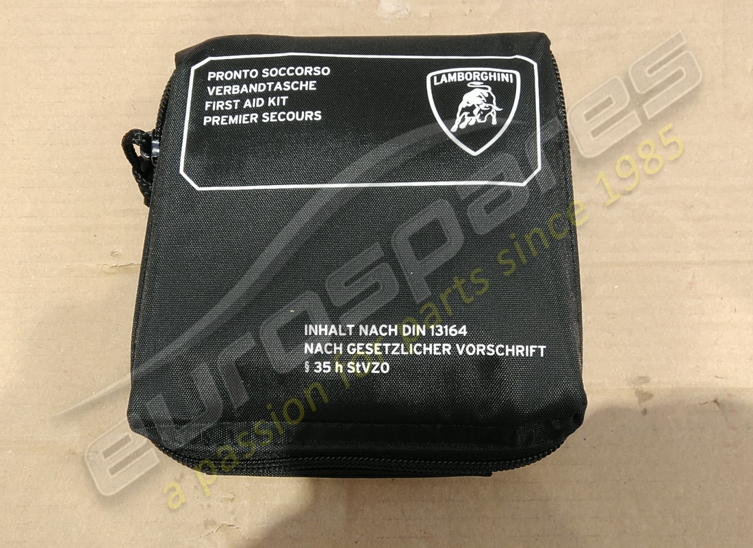 new (other) lamborghini first aid kit. part number 4ml860282 (1)