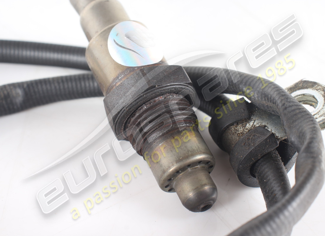 USED FERRARI REAR OXYGEN SENSOR. PART NUMBER 300507 (2) used ferrari rear oxygen sensor. part number 300507 (2)