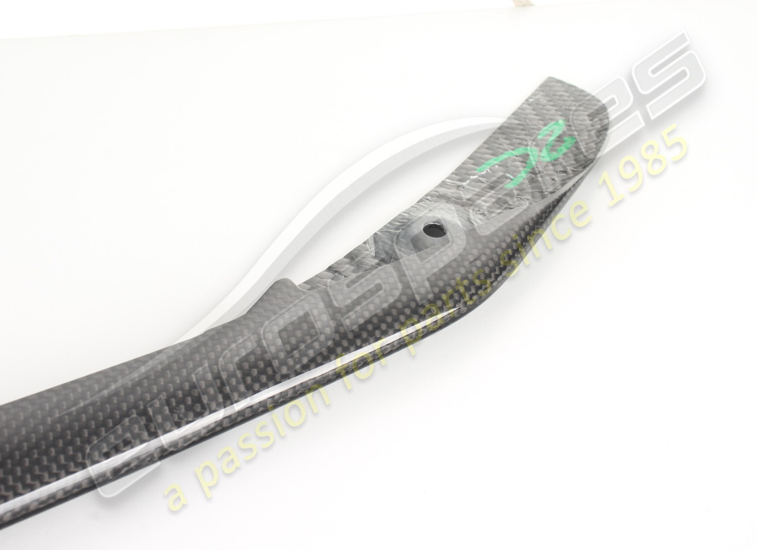 new ferrari right splitter carbon. part number 778128 (3)
