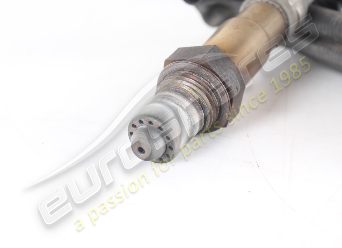 used ferrari front oxygen sensor. part number 292582 (2)