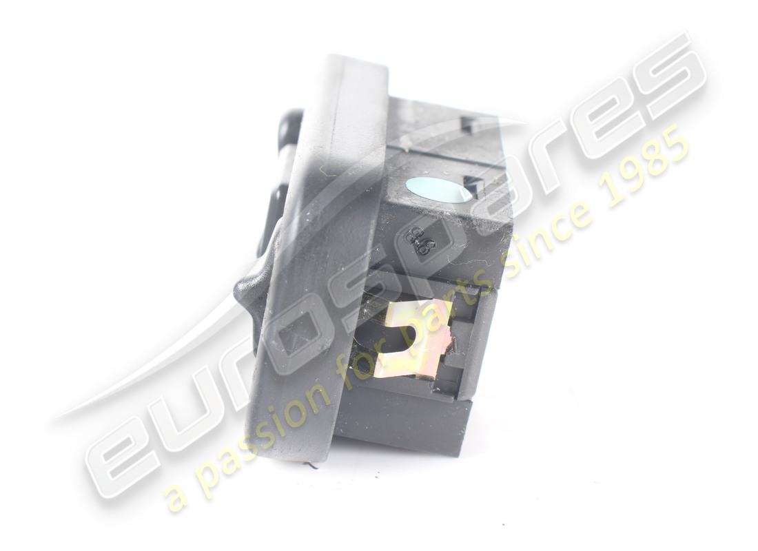 used maserati mirror switch. part number 383300136 (3)
