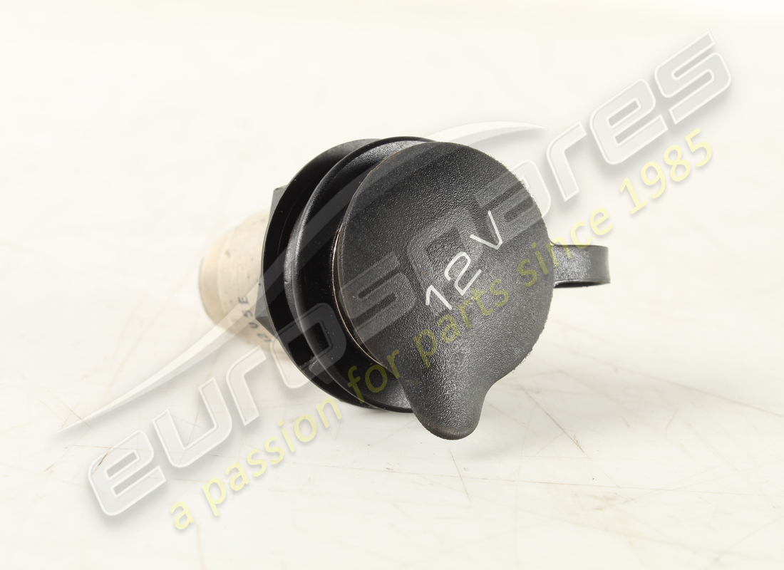 USED Maserati SOCKET. . PART NUMBER 203506 (1)