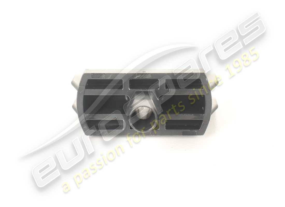 new porsche intermediate piece. part number 01e141751a (3)